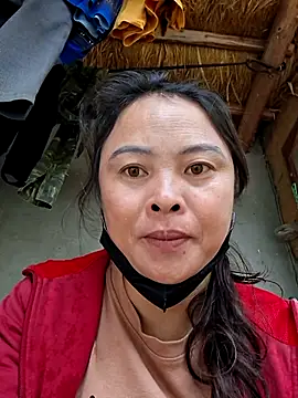 xuxulovezz online show from November 17, 2025, 12:25 am