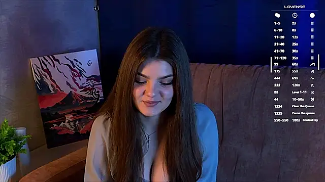 Snapshot of StephanieeMiller chatting on October 17, 2025, 12:47 am StephanieeMiller online show from October 17, 2025, 12:47 am