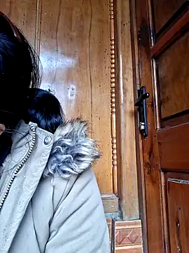 helenzz online show from November 20, 2025, 12:33 am