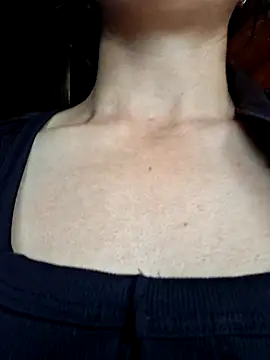 helenzz online show from November 8, 2025, 1:31 am