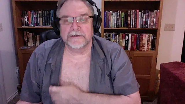 Vinyl22xh online show from March 5, 2026, 1:24 am