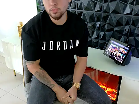 Snapshot of maximus888A chatting on October 21, 2025, 8:47 am maximus888A online show from October 21, 2025, 8:47 am