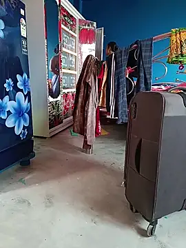 reya743 online show from March 6, 2026, 7:47 am