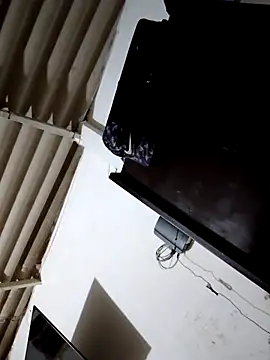 SALCEDO 041198 online show from November 15, 2025, 2:37 am