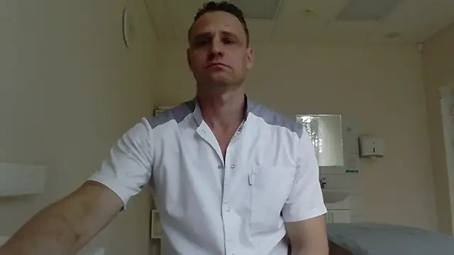 Snapshot of Freeze_Fire chatting on October 22, 2025, 7:19 am Freeze Fire online show from October 22, 2025, 7:19 am