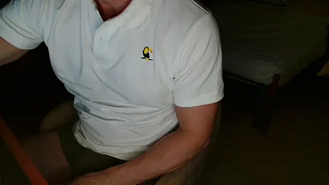 Snapshot of Freeze_Fire chatting on October 23, 2025, 7:01 pm Freeze Fire online show from October 23, 2025, 7:01 pm