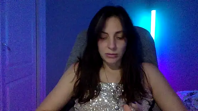 Myronell online show from November 13, 2025, 4:44 pm