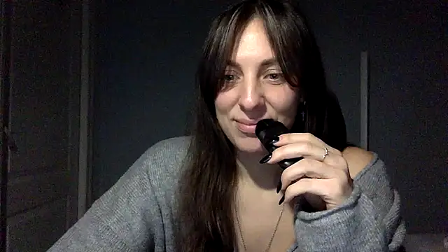 Myronell online show from November 5, 2025, 6:22 pm