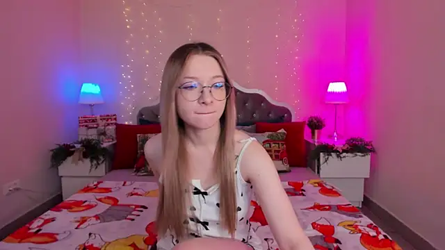 Snapshot of elliupp chatting on December 17, 2025, 8:52 am elliupp online show from December 17, 2025, 8:52 am