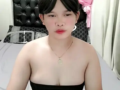 chennybbgirl online show from June 16, 2026, 11:27 pm