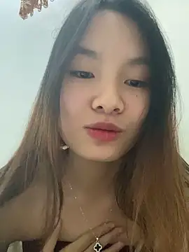 Susuu19 online show from November 27, 2025, 5:24 pm