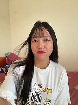 Snapshot of Be_xinh chatting on October 16, 2025, 3:15 am Be xinh online show from October 16, 2025, 3:15 am