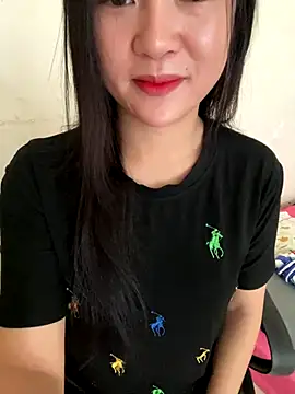 Snapshot of Be_xinh chatting on November 5, 2025, 3:53 am Be xinh online show from November 5, 2025, 3:53 am