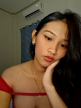 Bunny72772 online show from December 14, 2025, 4:01 pm