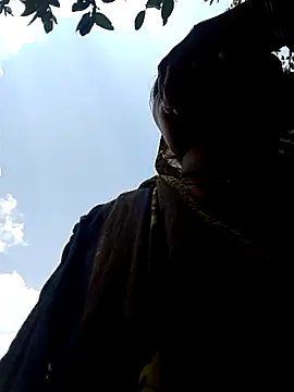 Snapshot of Pooja6060 chatting on October 5, 2025, 6:04 am Pooja6060 online show from October 5, 2025, 6:04 am