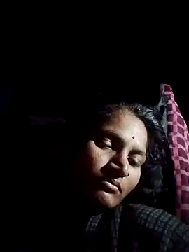 Snapshot of Pooja6060 chatting on October 27, 2025, 3:24 pm Pooja6060 online show from October 27, 2025, 3:24 pm