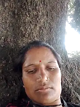 Snapshot of Pooja6060 chatting on October 4, 2025, 5:42 am Pooja6060 online show from October 4, 2025, 5:42 am