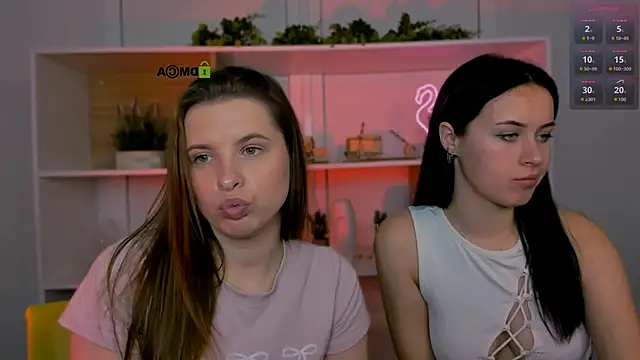 Snapshot of lola_swon chatting on October 11, 2025, 7:15 pm lola swon online show from October 11, 2025, 7:15 pm