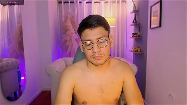 marcuswildx online show from December 16, 2025, 10:25 pm