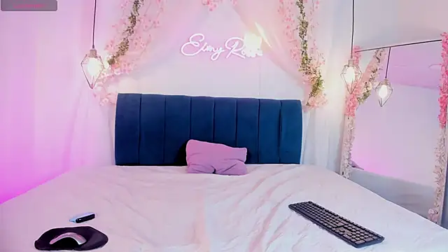 eimi rosse18 online show from January 13, 2026, 12:09 pm