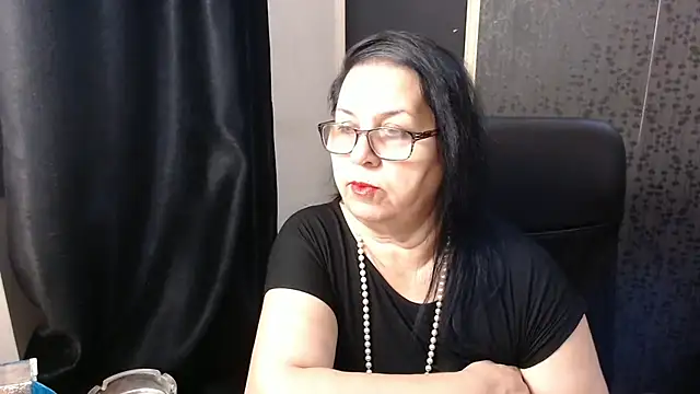 MissSanjanne online show from November 30, 2025, 3:02 pm