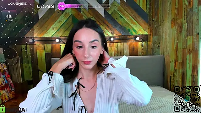 Elliizabeth online show from October 22, 2025, 7:19 am