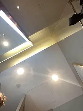 miumiu-66 online show from October 26, 2025, 1:33 pm