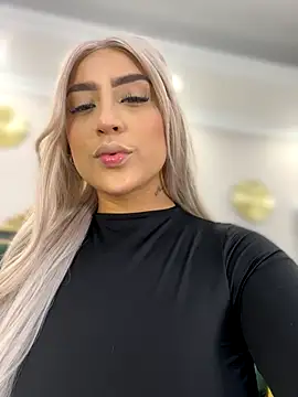 CourtneyRoses online show from December 22, 2025, 9:26 pm