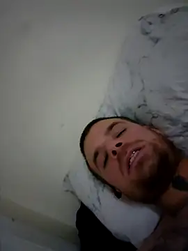 Snapshot of FIREMAN954 chatting on November 12, 2025, 4:27 am FIREMAN954 online show from November 12, 2025, 4:27 am