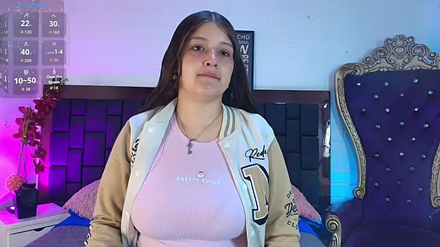 Krystal Heartss online show from December 16, 2025, 1:04 pm