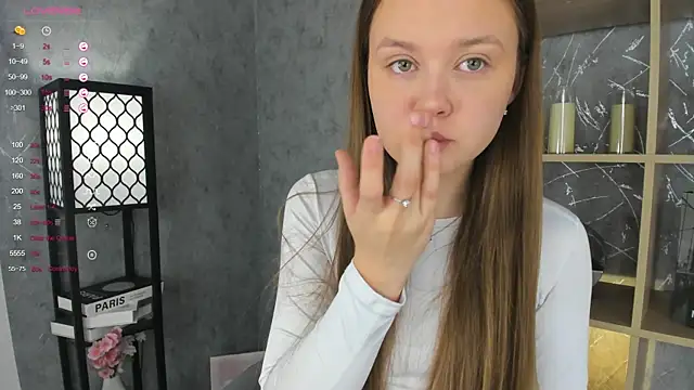 ElenoreReth online show from November 24, 2025, 1:27 am