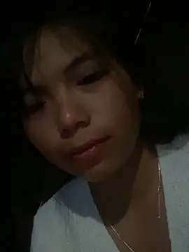 Snapshot of Suki_babyy chatting on November 9, 2025, 11:42 pm Suki babyy online show from November 9, 2025, 11:42 pm