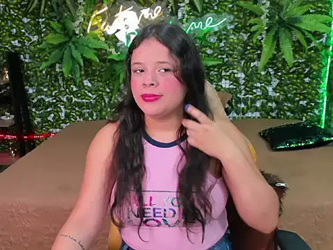 SofiaaBigBoobs online show from October 15, 2025, 12:24 pm