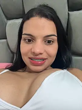 Anavalle online show from March 12, 2026, 7:29 pm