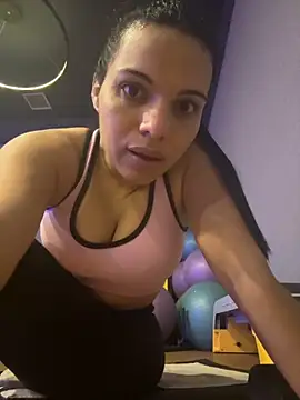 Anavalle online show from September 26, 2025, 3:19 pm