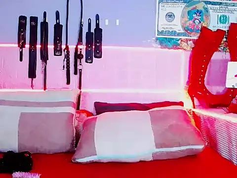 Snapshot of mylygrey chatting on February 7, 2026, 8:28 pm mylygrey online show from February 7, 2026, 8:28 pm