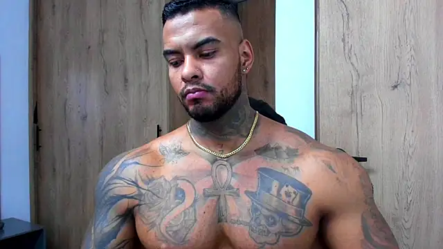 Snapshot of binmontana_ chatting on July 26, 2026, 12:12 pm binmontana online show from July 26, 2026, 12:12 pm