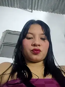 hot-mom22 online show from June 9, 2026, 1:50 am