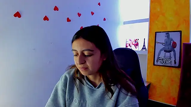 lala clark online show from February 23, 2026, 8:31 pm