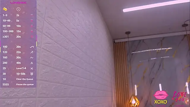 kat 96  online show from November 28, 2025, 7:47 pm