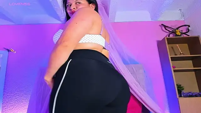 carla jones5463 online show from November 27, 2025, 3:51 am