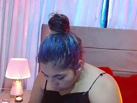 Snapshot of SalomeHotty chatting on October 8, 2025, 8:31 pm SalomeHotty online show from October 8, 2025, 8:31 pm