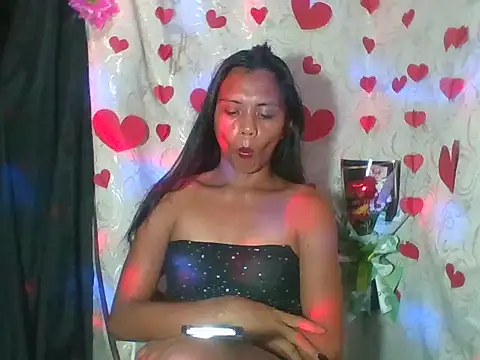 Kim25xxxx online show from February 14, 2026, 2:06 pm