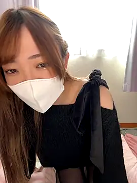 Moe v v online show from December 15, 2025, 1:11 am