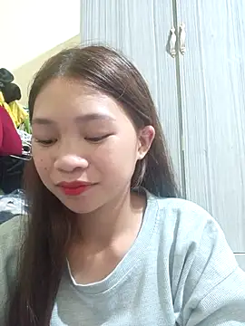 Mayy1 online show from September 27, 2025, 4:02 pm