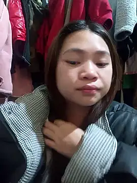 Snapshot of Mayy1 chatting on January 17, 2026, 2:04 am Mayy1 online show from January 17, 2026, 2:04 am