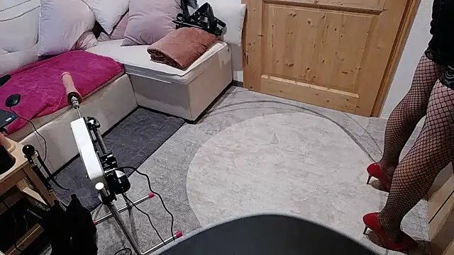 SexyCindyCD online show from October 28, 2025, 6:29 pm