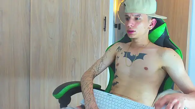 Skinny batman online show from October 15, 2025, 7:16 am