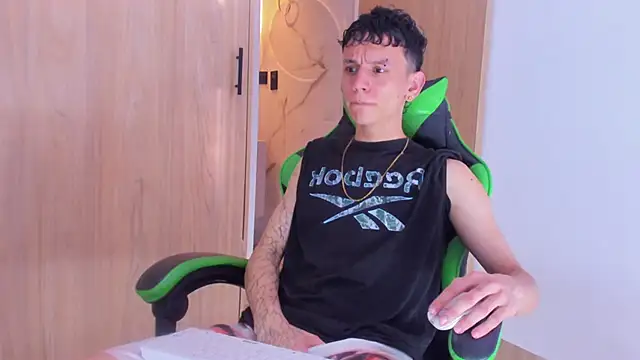 Skinny batman online show from October 16, 2025, 12:02 pm