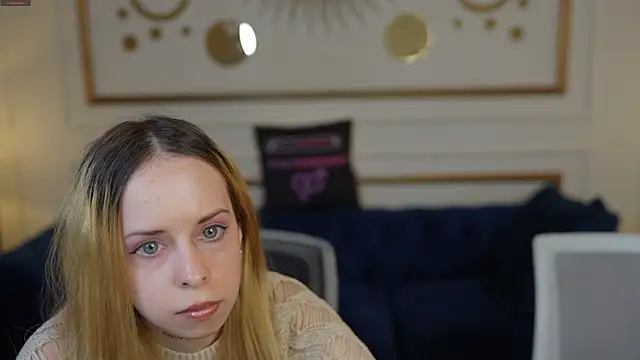 Snapshot of Luchi_Sun chatting on October 20, 2025, 10:05 am Luchi Sun online show from October 20, 2025, 10:05 am